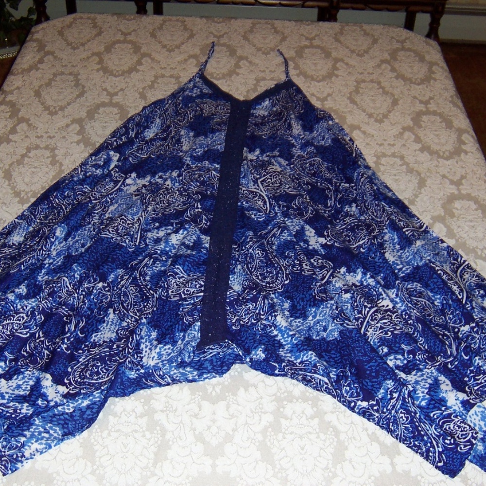 Soft & airy ladies summer sundress
